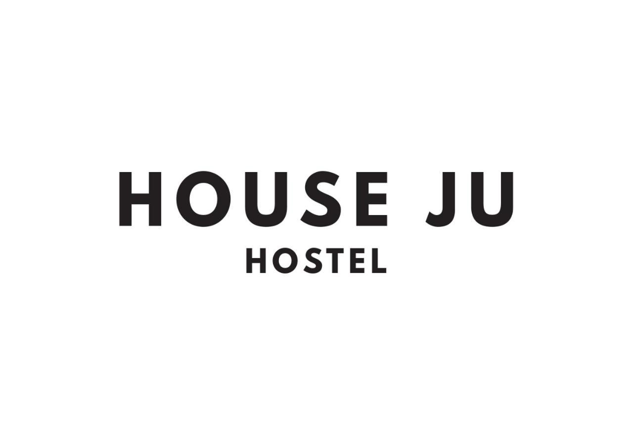 House Ju Asrama *